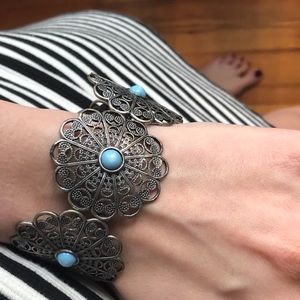 BOHO FLOWER BRACELET
